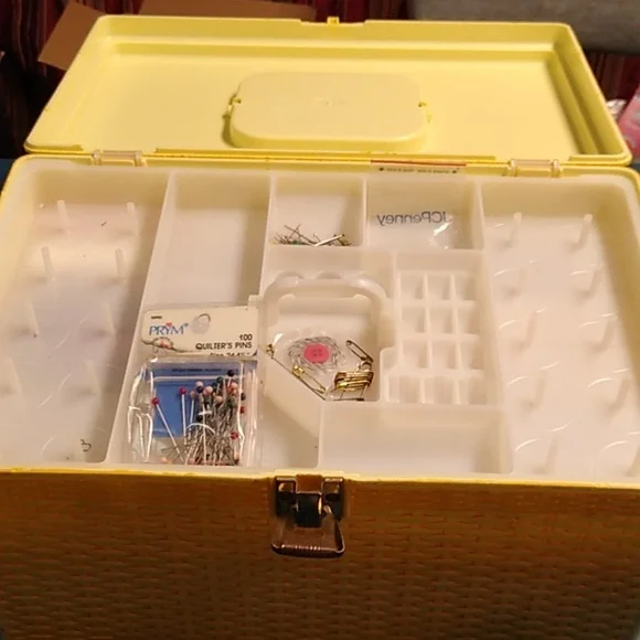 Vintage Yellow Woven Sewing Box Two trays Wil-hold by Wilson Cottagecore